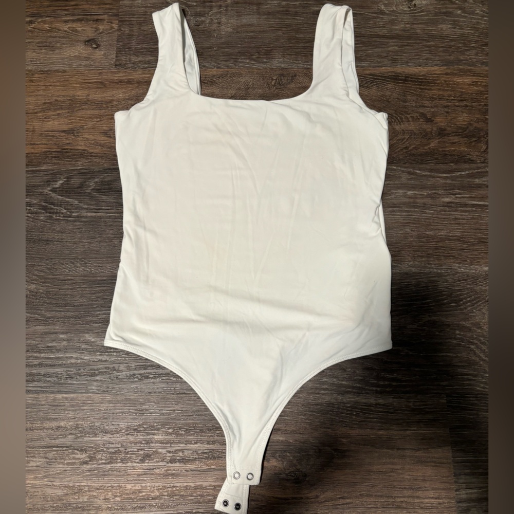 Squareneck Bodysuit